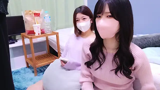 Snapshot of POCARI_SWEAT chatting on 4, 1, 2025 POCARI SWEAT online show from 4, 1, 2025