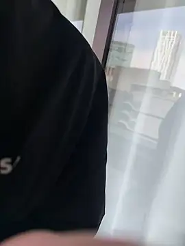 POCARI SWEAT online show from 28, 4, 2026