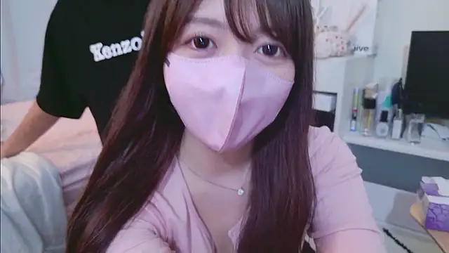 POCARI SWEAT online show from 5, 7, 2026