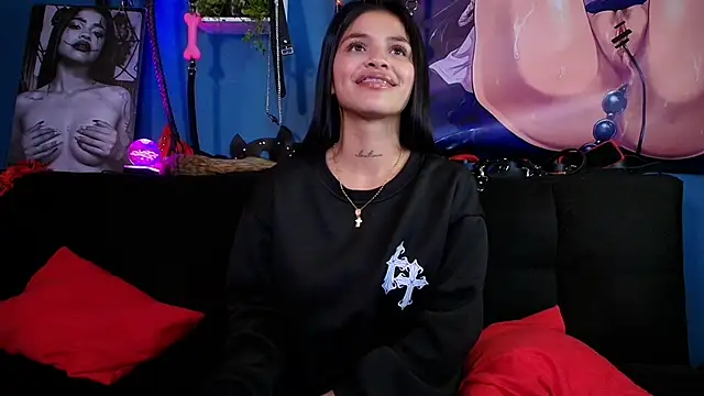 Alaia Asuka online show from 16, 3, 2025