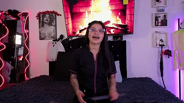 Alaia Asuka online show from 19, 10, 2025