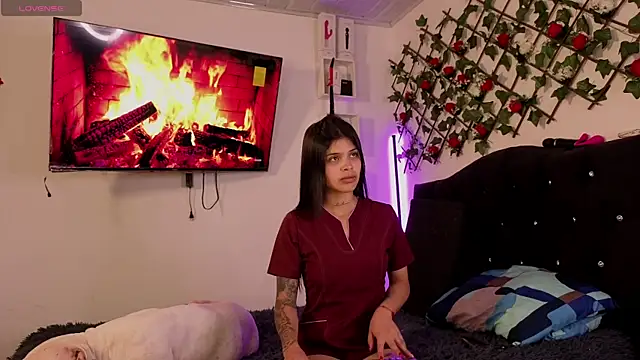 Alaia Asuka online show from 6, 10, 2025