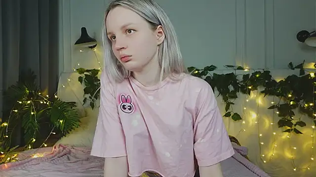 Beatrica Klein online show from 21, 3, 2025