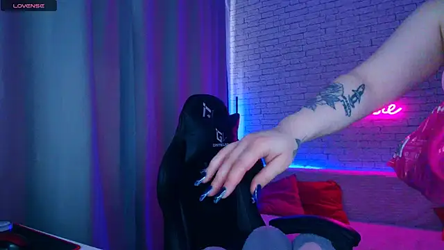 -Stacyy- online show from 28, 5, 2026