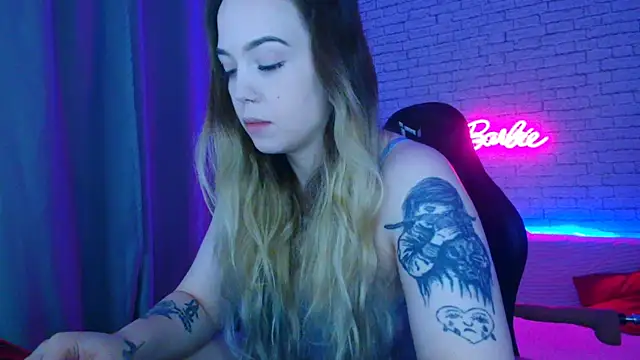 Snapshot of -Stacyy- chatting on 16, 12, 2025 -Stacyy- online show from 16, 12, 2025