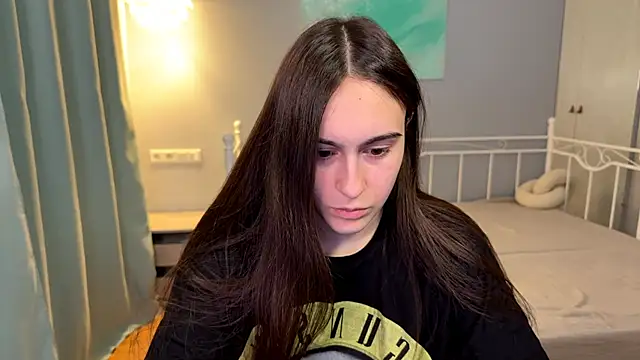 AliceKolltt online show from 19, 6, 2026