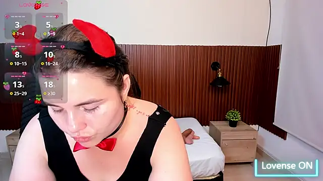 Aabby lee online show from 18, 10, 2025