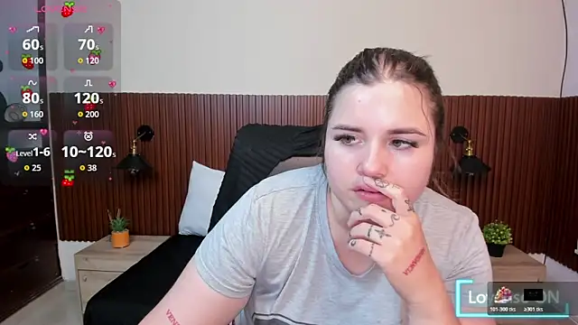 Aabby lee online show from 20, 10, 2025