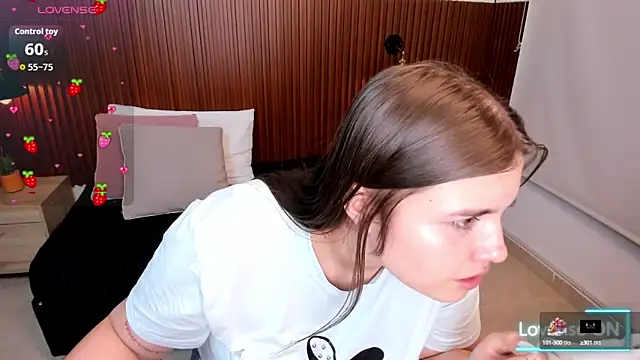 Aabby lee online show from 8, 9, 2025