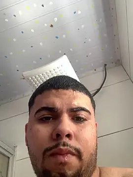 Casal Safado  online show from 13, 9, 2025