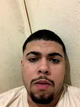 Casal Safado  online show from 9, 9, 2025