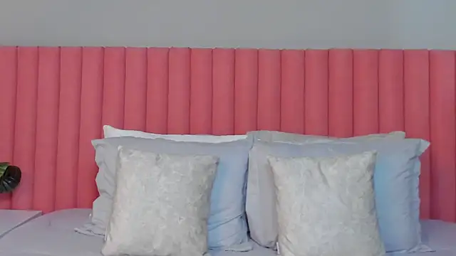 EmaSaenz online show from 24, 3, 2026