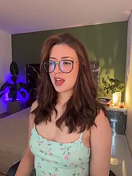 EmaSaenz online show from 18, 3, 2026