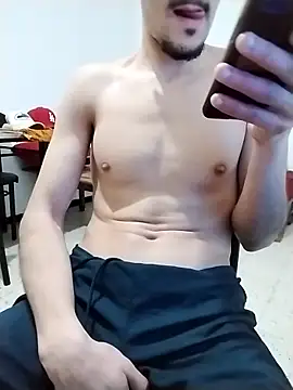 Snapshot of Zoro_23cm chatting on 17, 4, 2026 Zoro 23cm online show from 17, 4, 2026