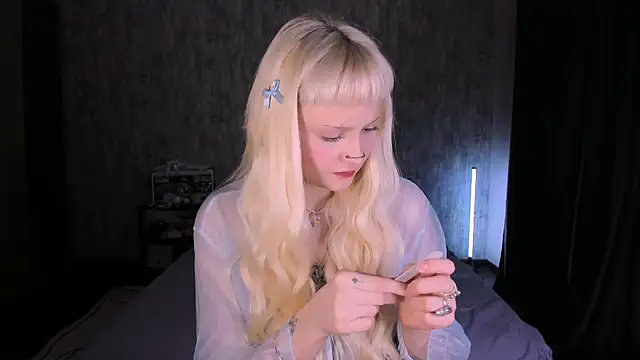 MariaMango online show from 14, 11, 2025