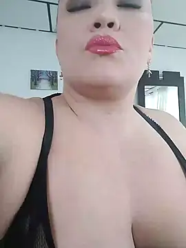 antoniamoreno82 online show from 5, 1, 2025