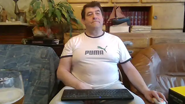 sympatrique online show from 22, 2, 2025