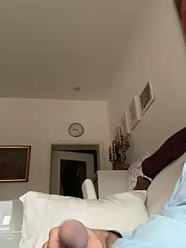 Frank22xx online show from 22, 10, 2025