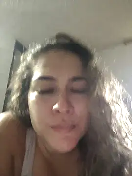 Sara smiiith211 online show from 8, 5, 2026