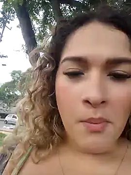 Sara smiiith211 online show from 4, 12, 2025