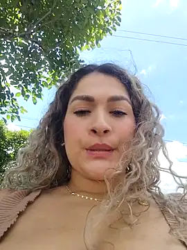 Sara smiiith211 online show from 12, 4, 2026