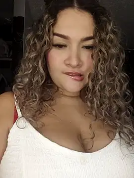 Sara smiiith211 online show from 10, 5, 2026