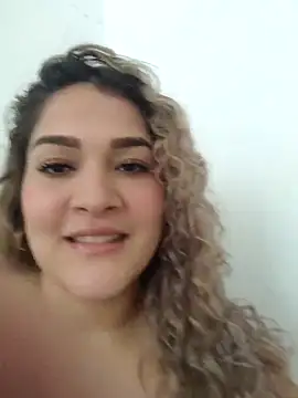 Sara smiiith211 online show from 11, 3, 2026