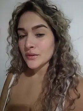 Sara smiiith211 online show from 8, 3, 2026