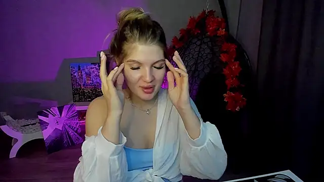 lily williamss online show from 28, 9, 2025