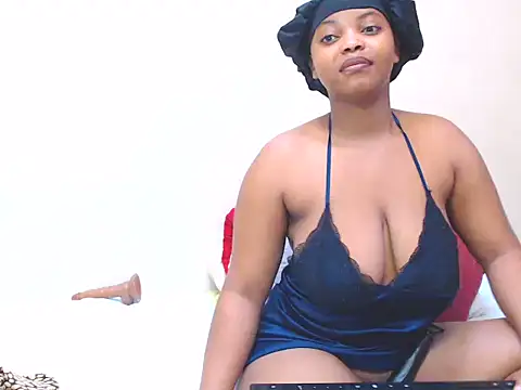 Xoli 11 online show from 12, 10, 2025