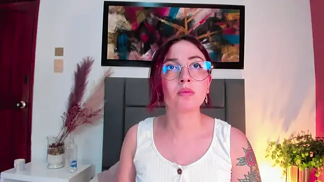 Emilywatsonn online show from 14, 3, 2025