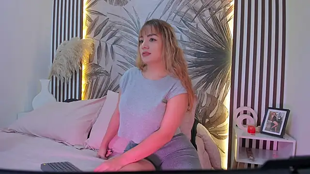 Samaantha-White online show from 16, 2, 2026