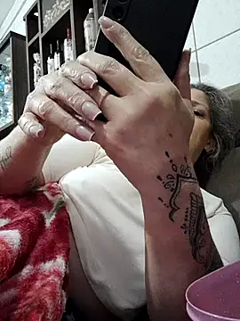 marcialoira online show from 8, 9, 2025