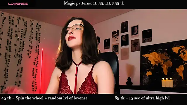 Snapshot of Alicia_x_art chatting on 3, 6, 2026 Alicia x art online show from 3, 6, 2026