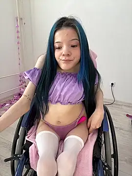 MiniSophiaa online show from 23, 3, 2026