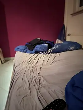 Bennyben8604 online show from 11, 2, 2025