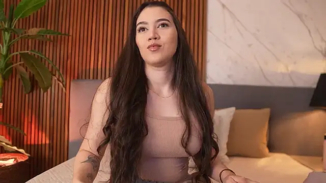 Amelia Rouse online show from 14, 10, 2025