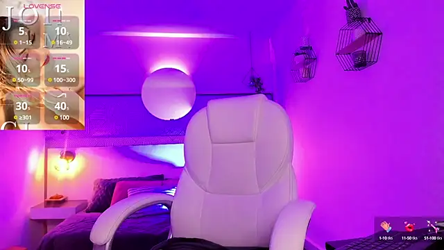 Melanie silver  online show from 8, 3, 2025