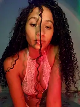 lessaeumesma8 online show from 15, 1, 2026