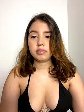 Snapshot of Lia_sex69 chatting on 19, 9, 2025 Lia sex69 online show from 19, 9, 2025