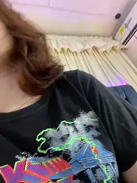 Snapshot of Lia_sex69 chatting on 16, 3, 2025 Lia sex69 online show from 16, 3, 2025