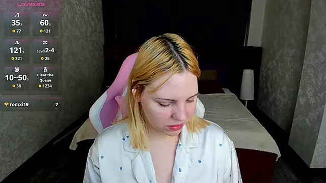 Stacy Luv online show from 30, 11, 2025