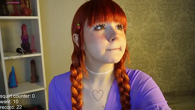 Snapshot of hannah_lourens chatting on 11, 10, 2025 hannah lourens online show from 11, 10, 2025