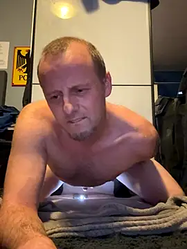 SchwuleHure online show from 11, 10, 2025