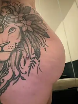 Snapshot of babyyboomm chatting on 6, 2, 2025 babyyboomm online show from 6, 2, 2025