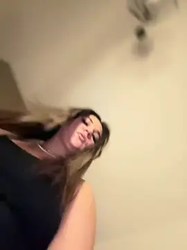 Snapshot of babyyboomm chatting on 16, 2, 2025 babyyboomm online show from 16, 2, 2025