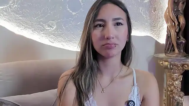 Snapshot of _Emma_Valka chatting on 15, 9, 2025 Emma Valka online show from 15, 9, 2025