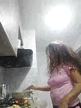 Snapshot of Alma_Sexyy chatting on 8, 3, 2025 Alma Sexyy online show from 8, 3, 2025