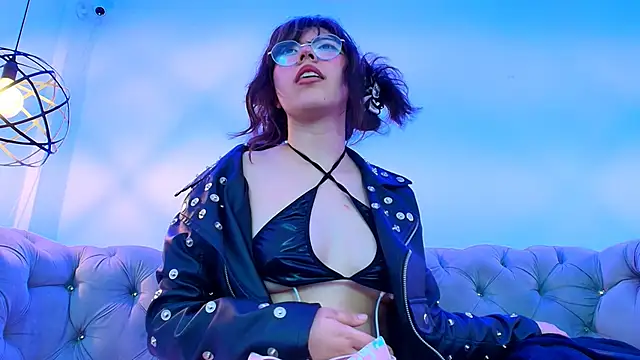 Purplee Baby online show from 23, 2, 2025