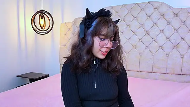 Purplee Baby online show from 6, 3, 2025